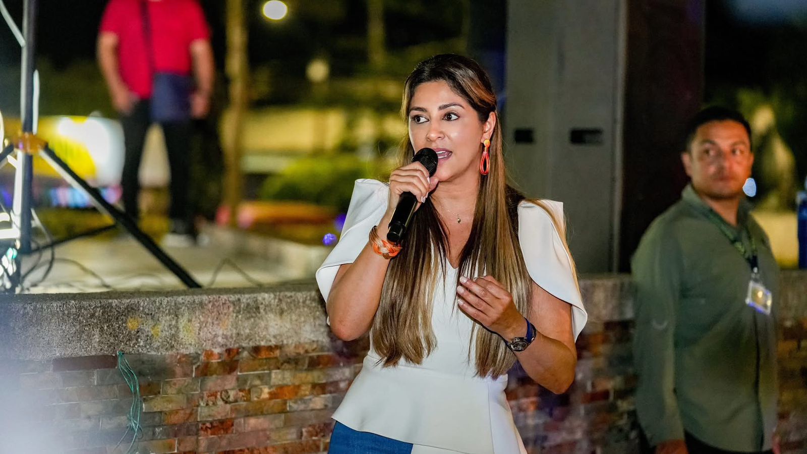 Despedida de la gobernadora Adriana Magali Matiz al coronel Fuelagán y bienvenida al coronel Vargas como nuevo comandante de la DETOL