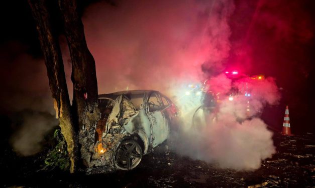 Accidente e incendio vehicular en la vía Armero – Cambao deja una persona fallecida